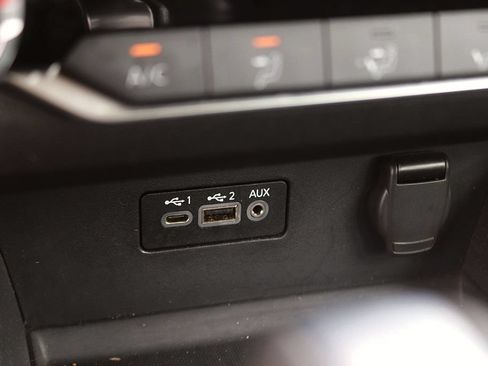 Used 2025 Nissan Altima 2.5 SV FWD image 21
