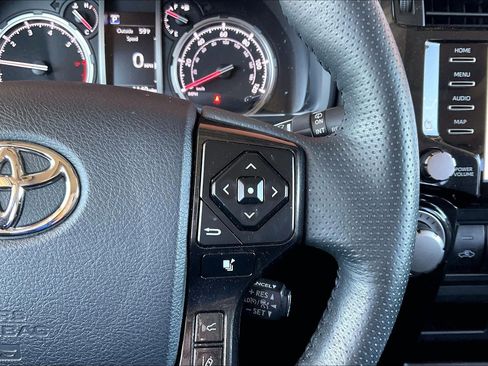 Used 2024 Toyota 4Runner TRD Off-Road Premium w/ Moonroof Package AWD/4WD image 11