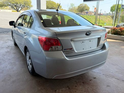 Used 2012 Subaru Impreza 2.0i image 4