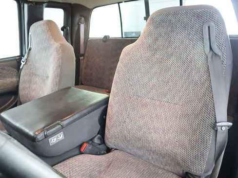 Used 2001 Dodge Ram 2500 Truck 4x4 Quad Cab image 25