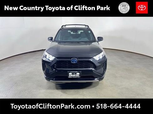 Used 2023 Toyota RAV4 SE w/ Convenience Package AWD/4WD image 8