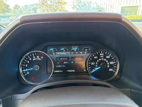 Used 2018 Ford F150 King Ranch w/ Equipment Group 601A Luxury image 18