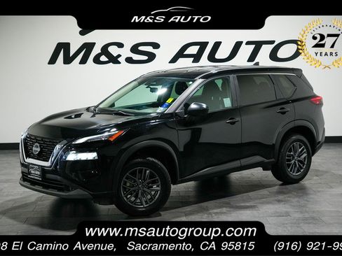 Used 2023 Nissan Rogue S image 1