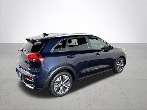 Used 2020 Kia Niro EX image 6