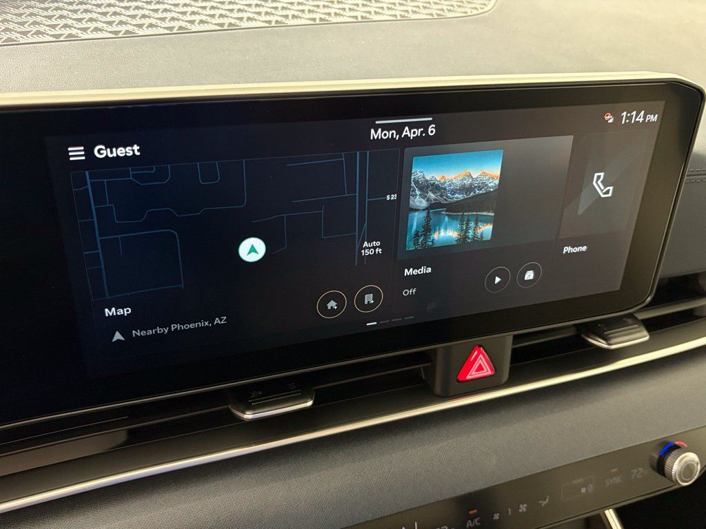 New 2026 Kia Carnival EX FWD image 24