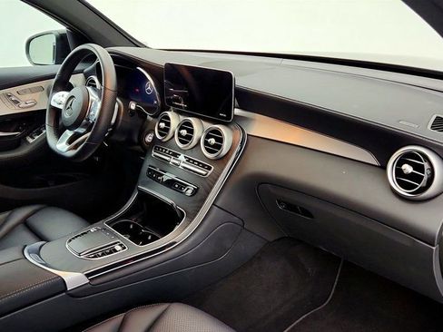 Used 2023 Mercedes-Benz GLC 300 4MATIC Coupe image 25