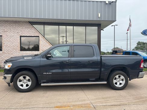 Used 2021 RAM 1500 Big Horn AWD/4WD image 2
