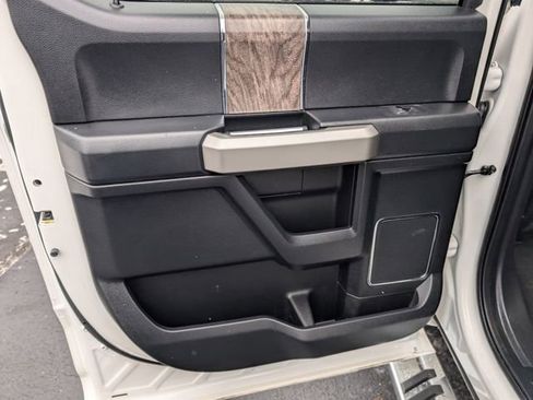 Used 2018 Ford F250 Lariat w/ Lariat Ultimate Package image 11