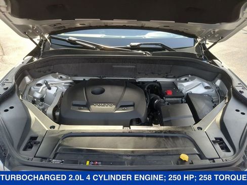 Used 2018 Volvo XC90 T5 Momentum w/ Convenience Package image 25