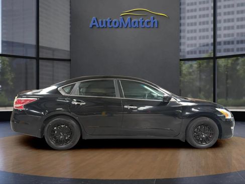 Used 2015 Nissan Altima 2.5 S w/ Power Driver Seat Package FWD image 13