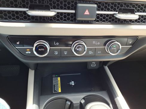 Used 2024 Honda HR-V EX-L image 14