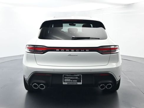 Used 2025 Porsche Macan image 13