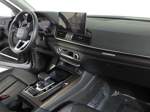 Used 2023 Audi Q5 2.0T Premium Plus w/ Premium Plus Package image 13