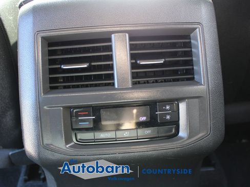 Used 2021 Volkswagen Atlas SE AWD/4WD image 22