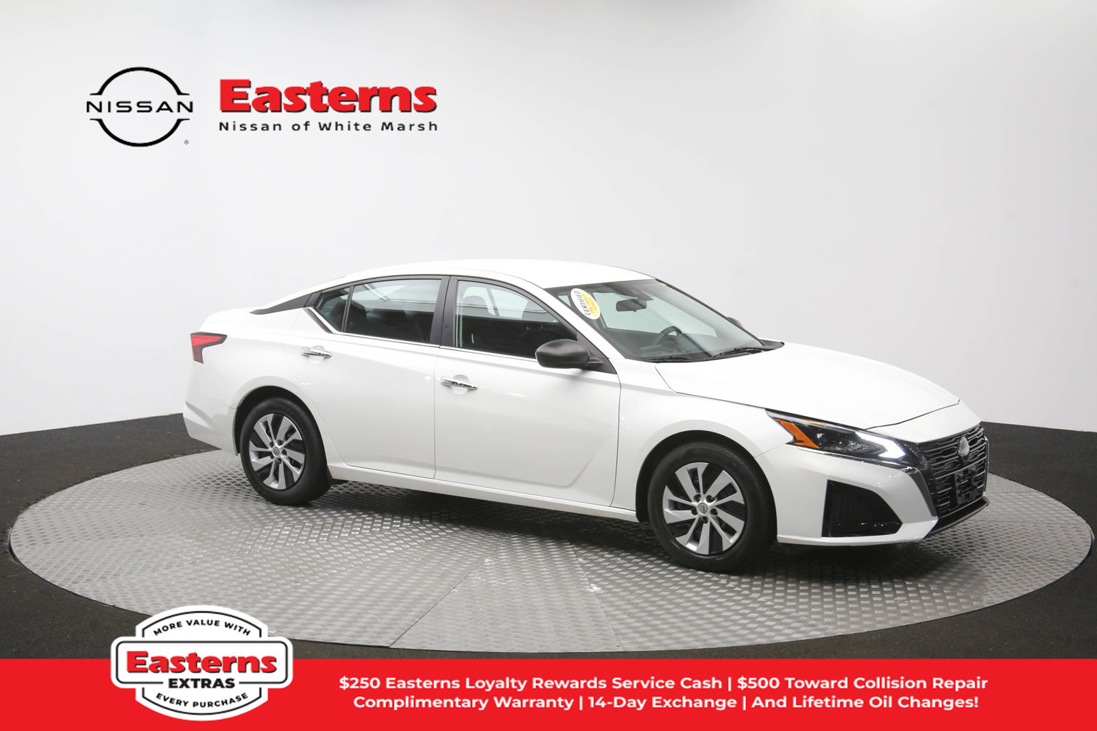 Used 2024 Nissan Altima 2.5 S FWD image 46