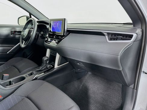 Used 2025 Toyota Corolla Cross AWD Hybrid image 28