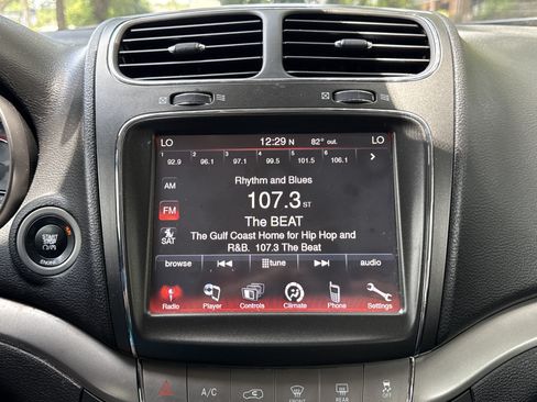 Used 2015 Dodge Journey Crossroad w/ Flexible Seating Group FWD image 17