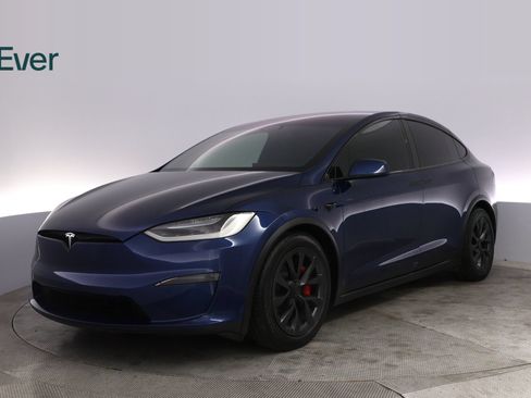 Used 2023 Tesla Model X Plaid AWD/4WD image 2