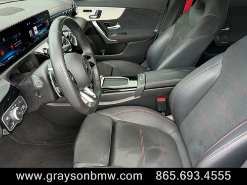 Used 2025 Mercedes-Benz CLA 35 AMG 4MATIC image 15
