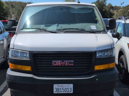 Used 2023 GMC Savana 2500 Extended w/ Driver Convenience Package RWD image 2