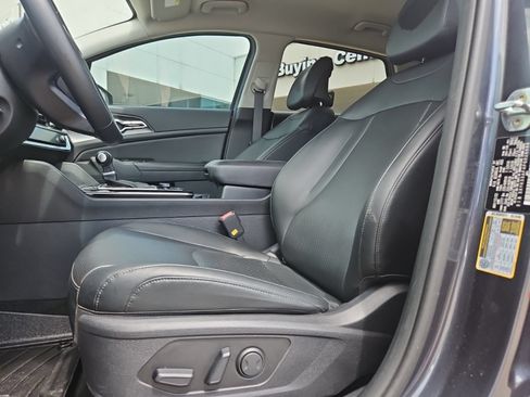Used 2021 Kia Sorento S w/ Panoramic Sunroof Package AWD/4WD image 9