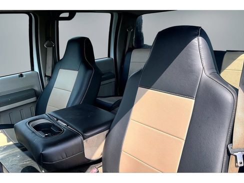 Used 2008 Ford F550 4x4 Crew Cab Super Duty image 14