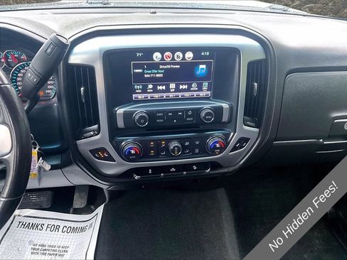 Used 2018 GMC Sierra 1500 SLE w/ SLE Value Package AWD/4WD image 6
