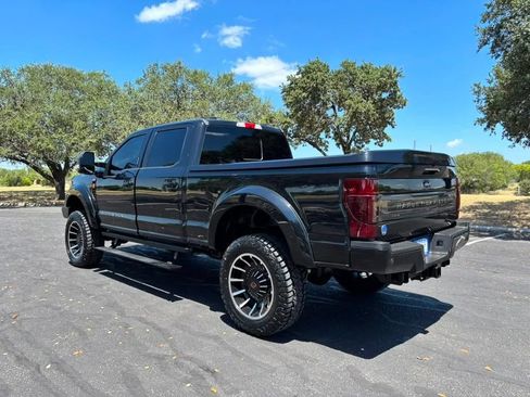 Used 2021 Ford F250 Lariat w/ Lariat Ultimate Package AWD/4WD image 4