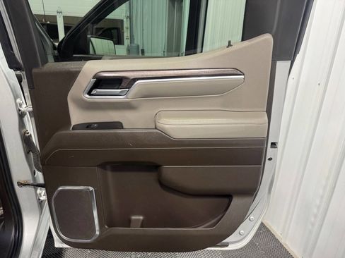 Used 2022 Chevrolet Silverado 1500 LTZ w/ LTZ Convenience Package II image 19