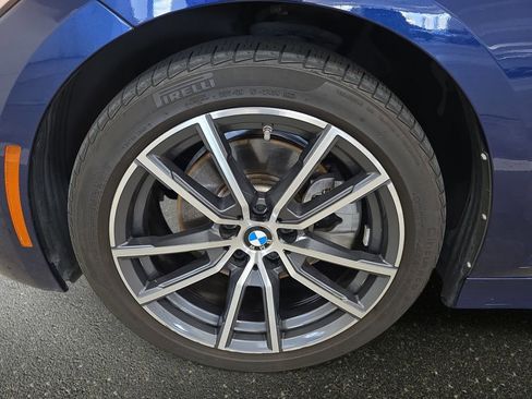 Used 2020 BMW 330i Sedan w/ Convenience Package image 28