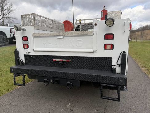 Used 2015 Ford F450 XL w/ Power Equipment Group image 9