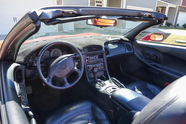 Used 1999 Chevrolet Corvette Convertible w/ Memory Pkg RWD image 37