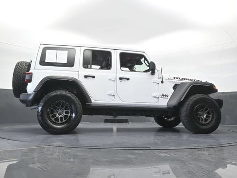 Used 2022 Jeep Wrangler Unlimited Rubicon w/ Xtreme Recon 35" Tire Package AWD/4WD image 64