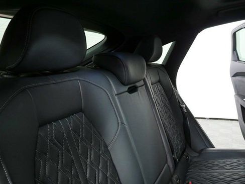 New 2025 Audi SQ5 Premium Plus image 23