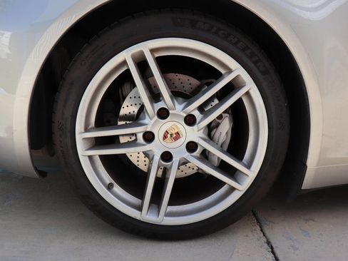 Used 2013 Porsche 911 GT3 RS image 13