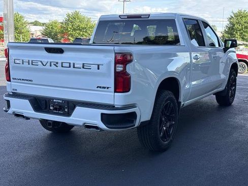 Used 2023 Chevrolet Silverado 1500 RST w/ Z71 Off-Road Package AWD/4WD image 3