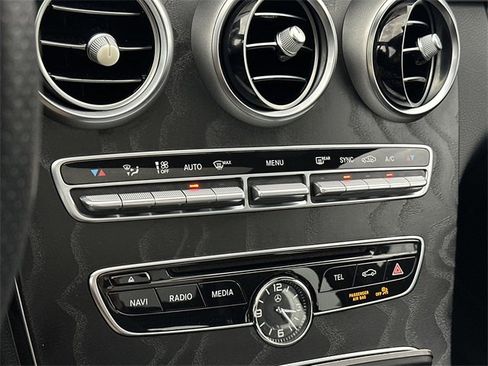 Used 2018 Mercedes-Benz C 300 4MATIC Sedan image 20