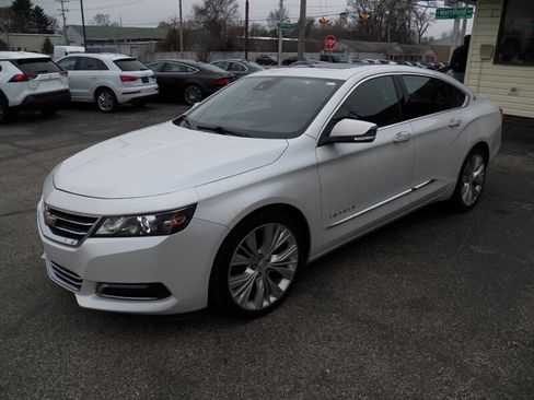 Used 2017 Chevrolet Impala Premier w/ Enhanced Convenience Package image 2