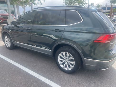 Used 2018 Volkswagen Tiguan SE FWD image 8