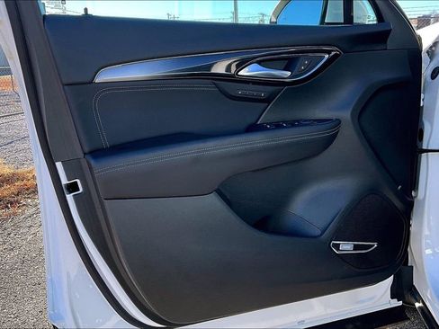 Used 2025 Buick Envision Preferred image 23