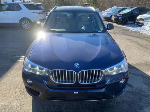 Used 2017 BMW X3 xDrive28i image 3