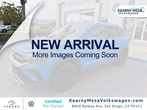 Used 2022 Volkswagen Taos SE image 1