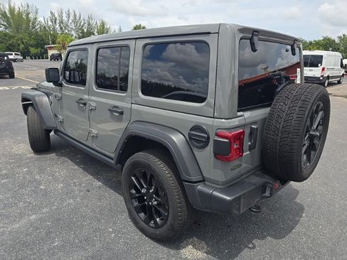 Used 2023 Jeep Wrangler Unlimited Sport w/ Sun And Sound Package AWD/4WD image 9
