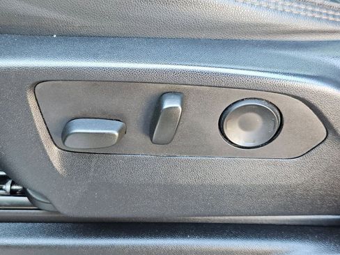 Used 2021 Chevrolet Tahoe High Country image 21