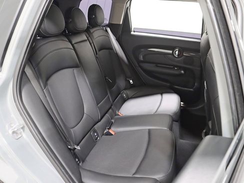 Used 2019 MINI Cooper Clubman S image 25