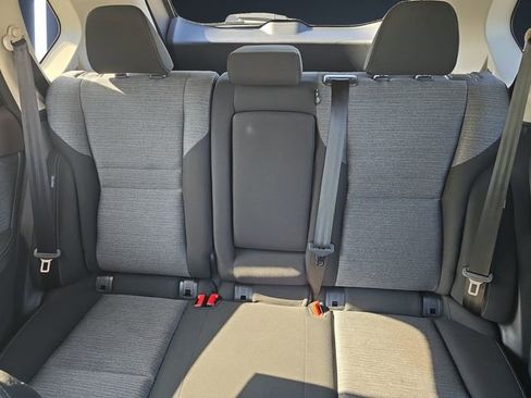 Used 2023 Nissan Rogue SV AWD/4WD image 13