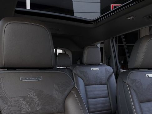 New 2026 GMC Acadia Denali Ultimate AWD/4WD image 25