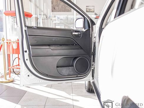 Used 2017 Jeep Compass Sport w/ Power Value Group image 28