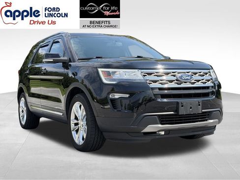 Used 2018 Ford Explorer XLT w/ Equipment Group 202A AWD/4WD image 1