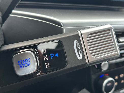 New 2026 Hyundai Ioniq 9 Limited image 23